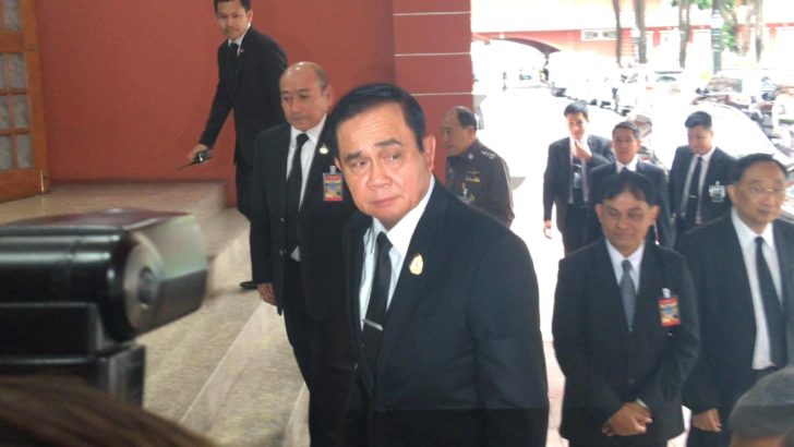 “นายกฯ” นำประชุม สมช. ปัดตอบพิจารณาเลขาฯ สมช.คนใหม่