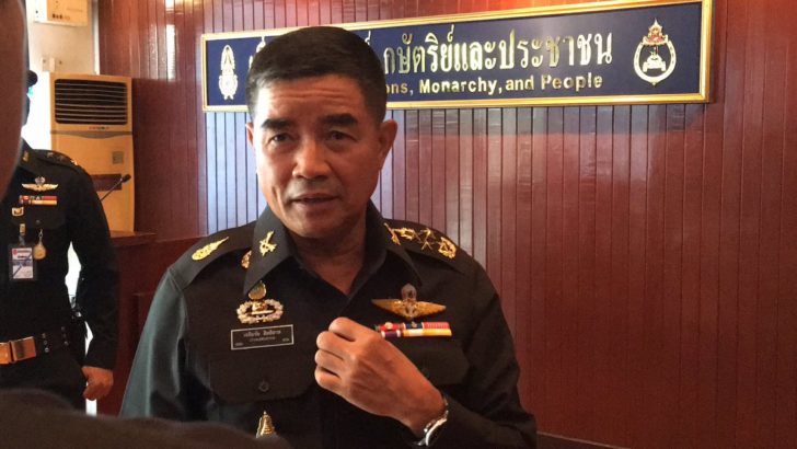 ผบ.ทบ.สั่งตรึงกำลังทหาร 26 กองร้อย ช่วยน้ำท่วมพื้นที่วิกฤต