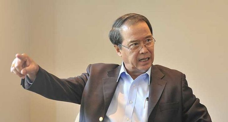 “เพื่อไทย” ค้าน “ไพรมารีโหวต” ย้ำไม่เห็นด้วยกับโทษยุบพรรค ชี้ควรเป็นโทษปรับก็พอแล้ว
