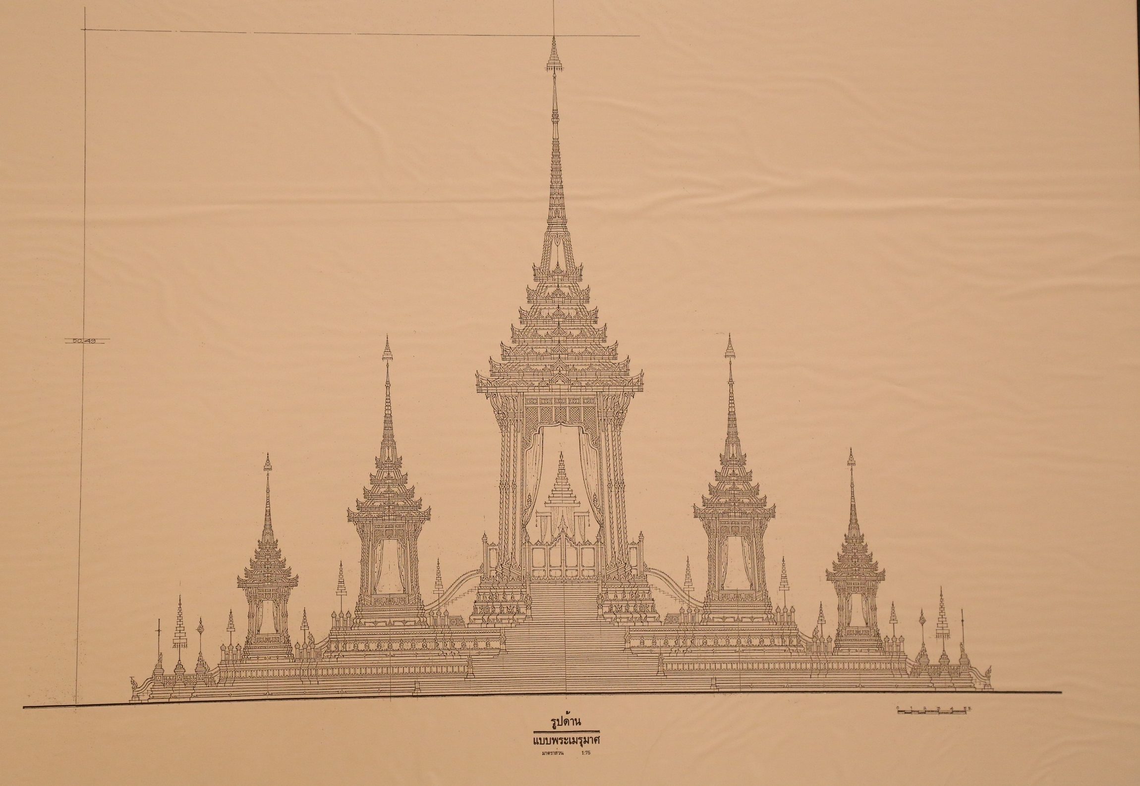พระเมรุมาศ คืบหน้า 60% เสร็จเร็วกว่ากำหนด 16 วัน