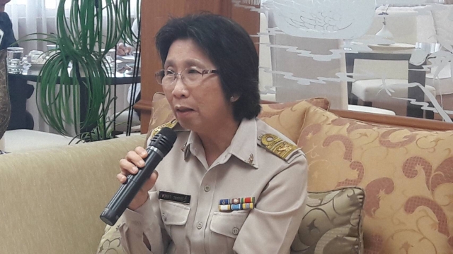 00 กรมการค้าต่างประเทศ แจงปมตรวจสอบคุณสมบัติผู้ร่วมประมูลข้าวอุตฯอาหารสัตว์มีเกณฑ์ชัดเจนตามแนวทาง นบข.