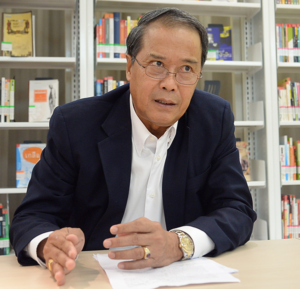 “ชูศักดิ์” วิเคราะห์กับดักเลือกตั้ง ชนะเป็นรัฐบาล แต่ขาข้างหนึ่งอยู่ในตะราง-