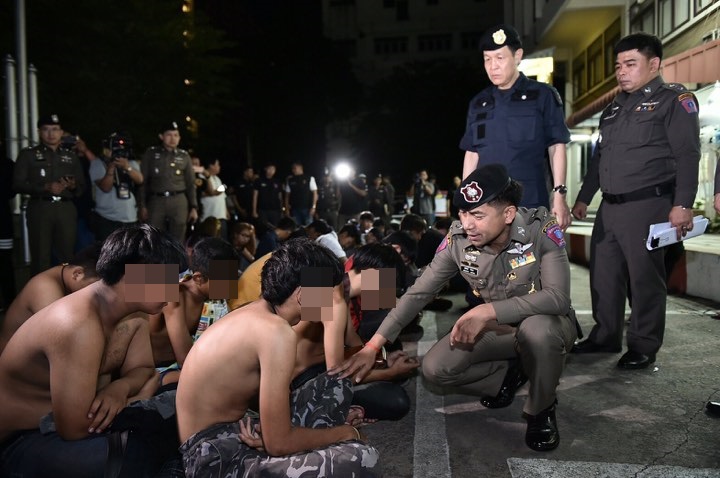 191 จับเด็กแว้น 54 ราย ยึดรถ-ปิดเพจ จับแอดมินวัย 16 แกนนำชวนมาซิ่ง