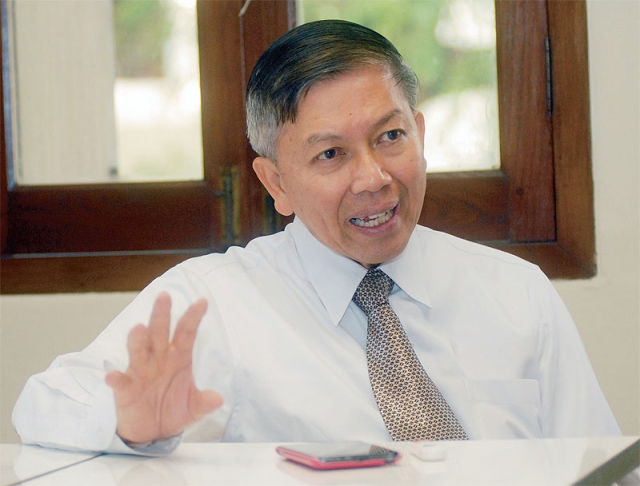 “ศ.ดร.สุรชาติ” ชี้ “ยิ่งลักษณ์” หนี แค่เริ่มบทใหม่การเมืองไทย พท.เดินไปข้างหน้าได้มากขึ้น