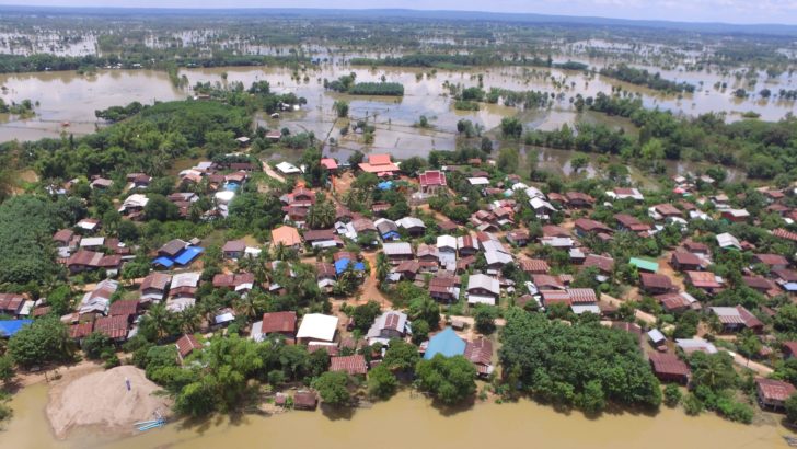 ผู้ว่าฯ นครพนมเผยน้ำท่วมเสียหาย 300 ล้านบาท นาข้าวกระทบ 2 แสนไร่ หนักสุดรอบ 50 ปี