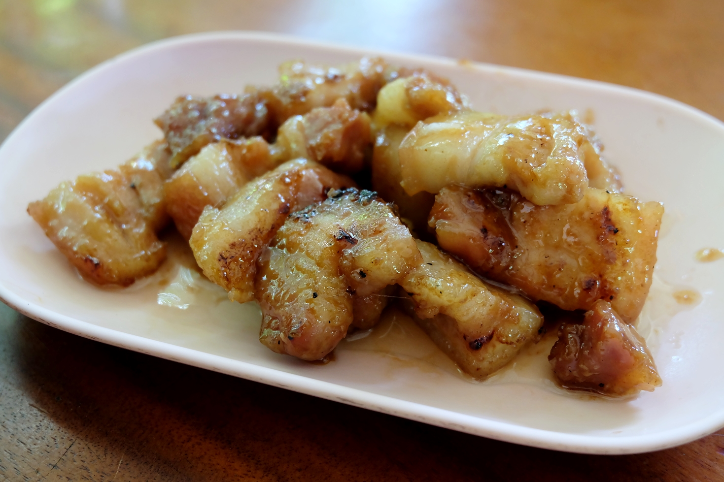 อร่อยลืมโลก! พาชิมอาหารใต้เจ้าเด็ดชุมพร “ครัวยายปวด” หมูคั่วเค็มคือดี-แกงคั่วลูกกล้วยคือเลิศ!