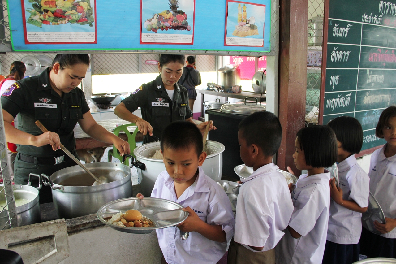 “ผัก นม ไข่ ลูกหลานโตสมวัยไม่อ้วนเตี้ย”