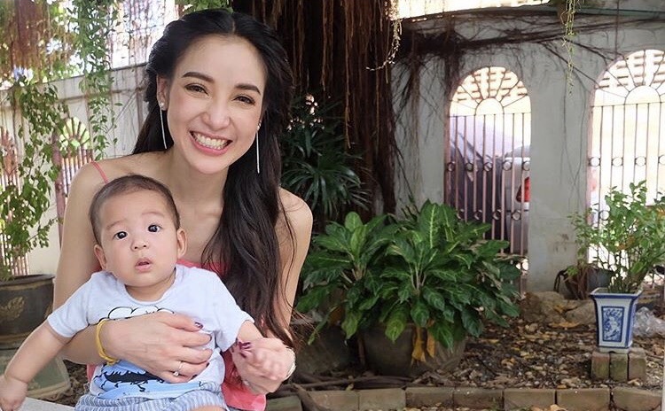 ส่องความน่ารัก “น้องเรซซิ่ง” ลูกชายคุณเเม่ “เเพท ณปภา” ตัวติดกันไม่เคยห่าง