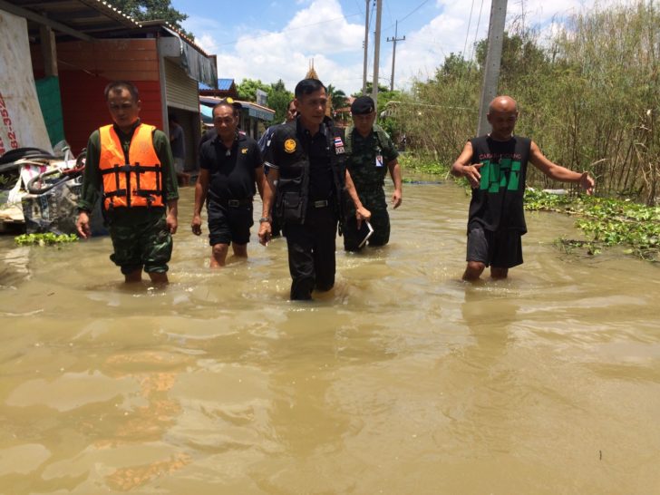 อยุธยาน้ำท่วมแล้ว 6 อำเภอ เกือบ 1.6 หมื่นครัวเรือน หลังเขื่อนเจ้าพระยาเร่งปล่อยน้ำ