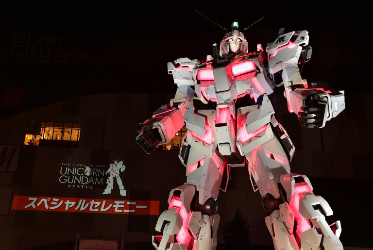 ตื่นตาตื่นใจ! เปิดตัวหุ่นกันดั้มตัวใหม่”RX-0 ยูนิคอร์น”ที่โอไดบะ แทนตัวเก่าอย่างเป็นทางการเเล้ว(ชมคลิป)