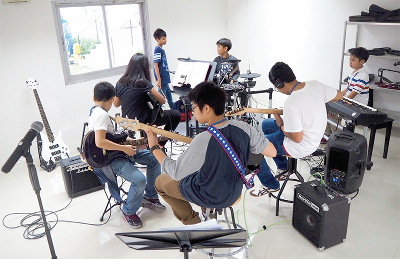 “สาธิตฯ มธ.” คิดต่าง มุ่งการศึกษารอบตัว-