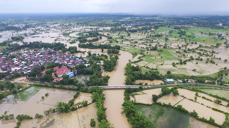 อีสานสะอื้นพิษน้ำท่วมฉุดเกษตร-ธุรกิจ แนะแบงก์ปล่อยกู้วงเงินที่จำเป็น-เร่งหาพืชทดแทน-