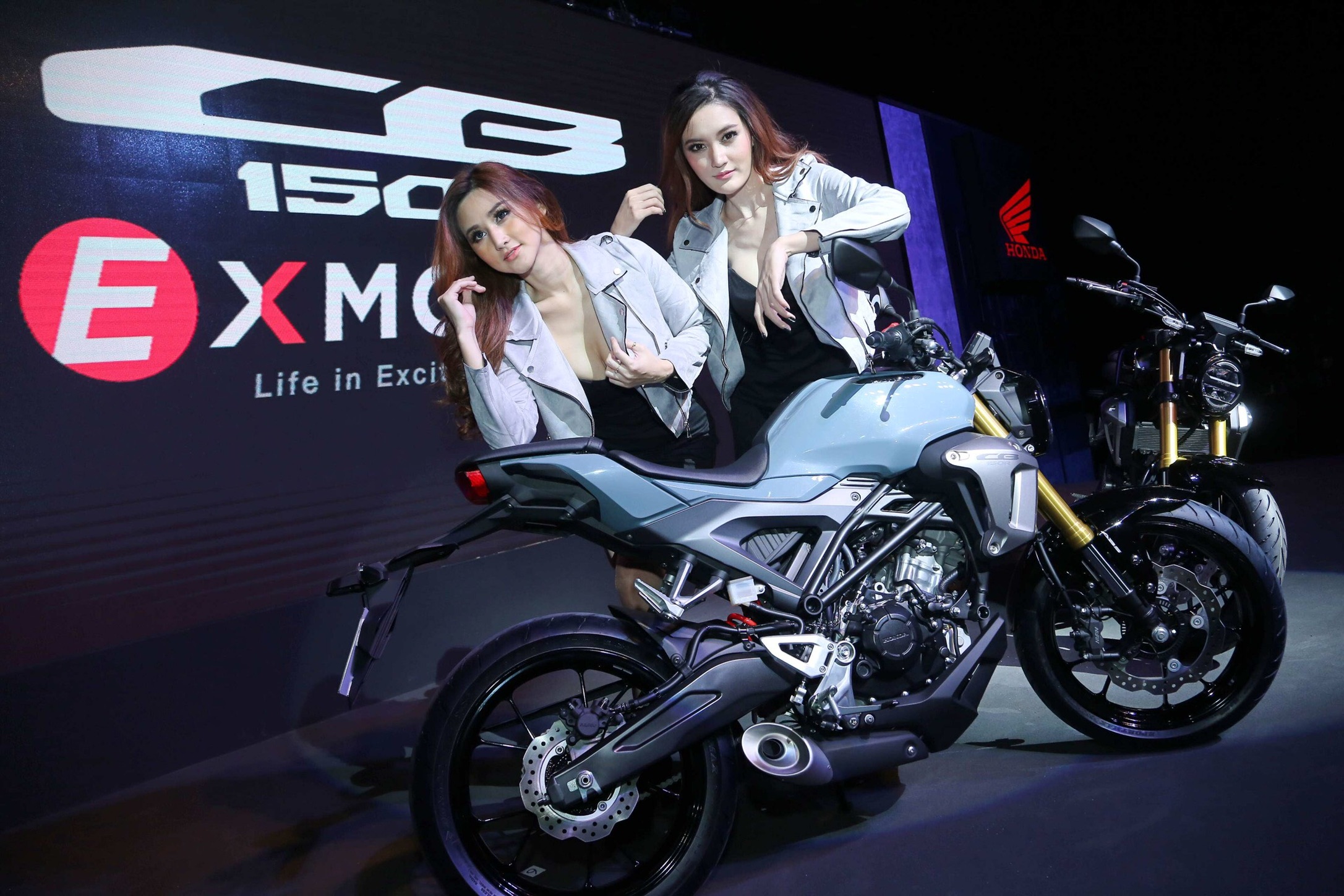 “ฮอนด้า CB150R” สปอร์ตสายพันธุ์ใหม่ สไตล์ Modern Café