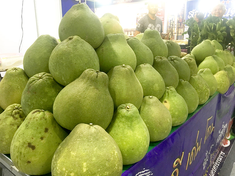 ส้มโอทับทิมสยามทะยาน 600 บาทจีนกว้านซื้อไม่อั้น-