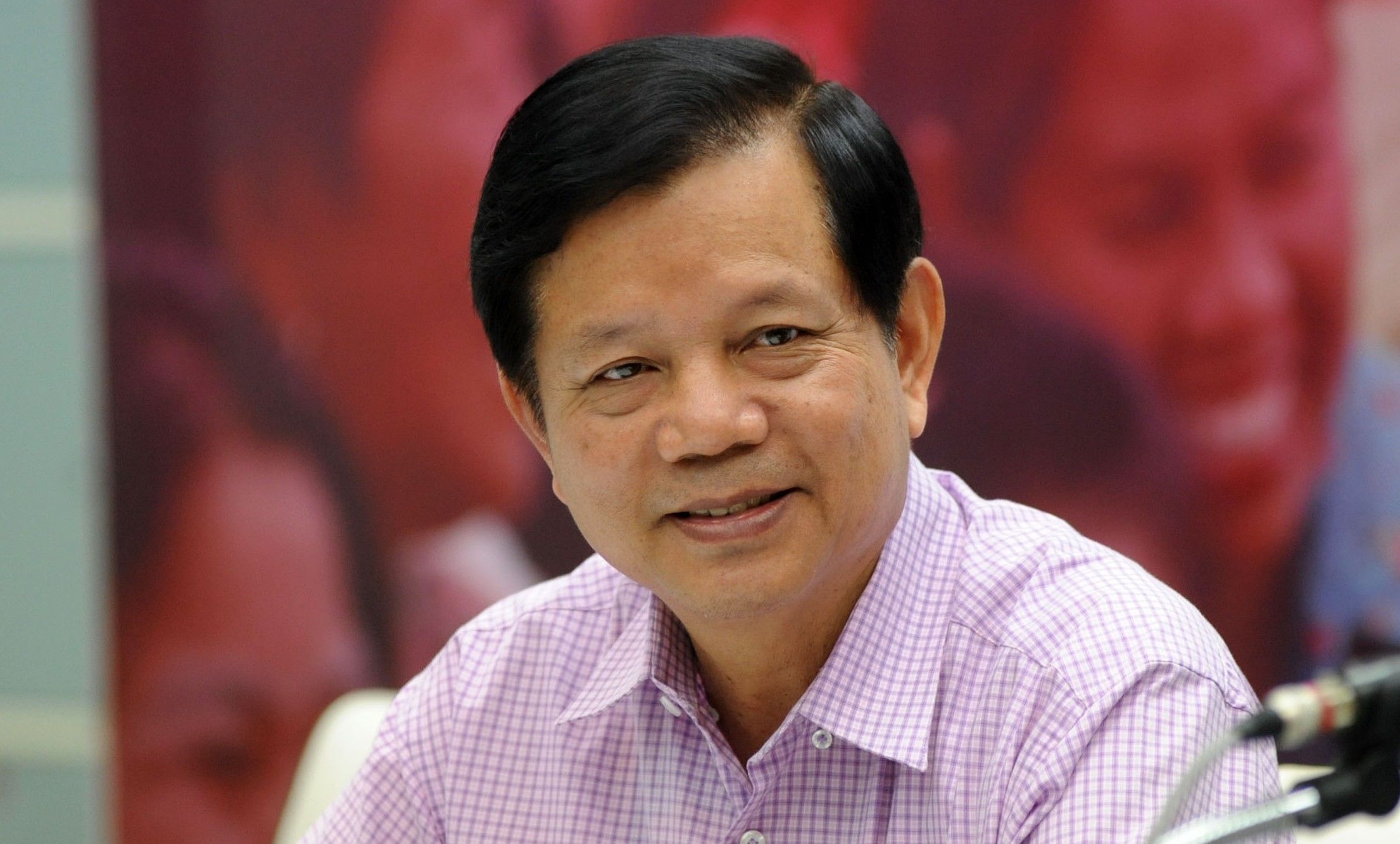 เด็กเพื่อไทยฉะ “บิ๊กป้อม-วิษณุ” ไม่ชัวร์วันเลือกตั้ง เพราะ กม.ลูกไม่เสร็จ