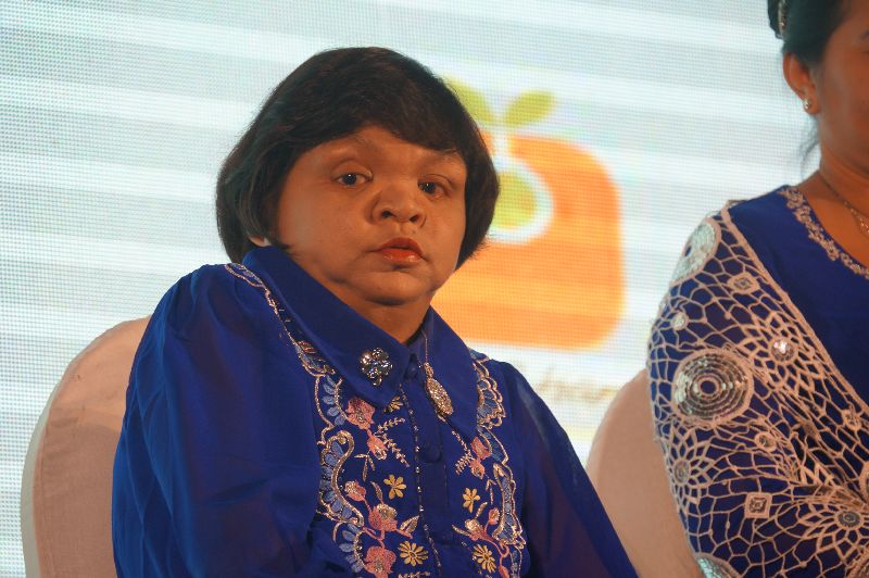 เศร้า! “หมอดูอีที” หมอดูชื่อดังเสียชีวิตแล้ว