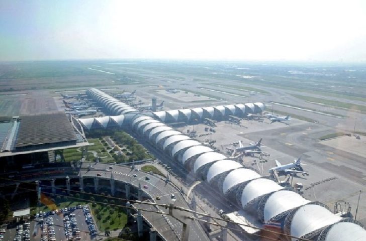 1468498452_สนามบิน-1