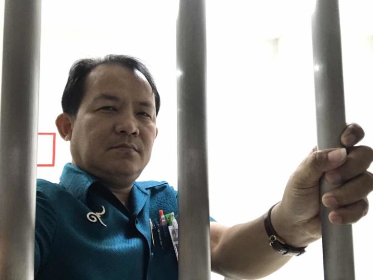 “ศรีสุวรรณ” เรียกร้อง “บิ๊กตู่” เลิกประชุม ครม.สัญจร หยุดพฤติกรรมผักชีโรยหน้า