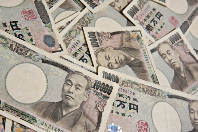 ค่าเงินเยนแข็งค่า จากความตึงเครียดเกาหลีเหนือ-สหรัฐ