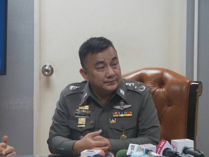 แกะรอย”ยิ่งลักษณ์”ต่อจิ๊กซอว์แล้ว 80% “ศรีวราห์” รอกองทัพร้องทุกข์พ.ร.บ.เข้าเมือง ตัดทิ้งฟอร์จูนเนอร์ต้องสงสัย