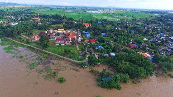 สรรพยาจมน้ำกว่า 300 หลัง ขณะเขื่อนเจ้าพระยาระบายเพิ่มต่อเนื่อง