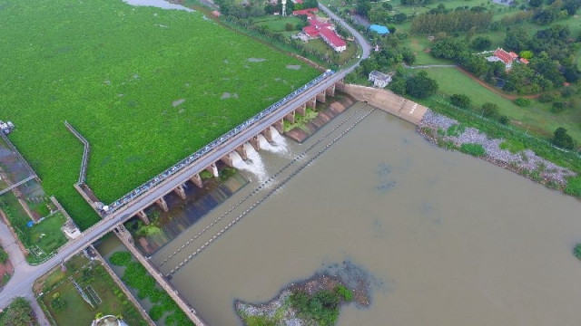 สถานการณ์น้ำลุ่มน้ำเจ้าพระยา น้ำเหนือยังคงเพิ่มสูงขึ้น แต่ไม่มากเท่าปี 2554