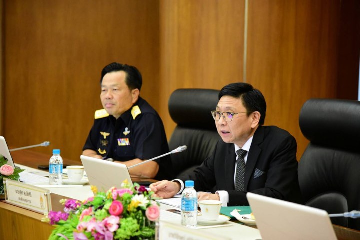 กรมศุลกากรแถลงนโยบายปีงบประมาณ 2561 พร้อมประกาศคุณธรรมอัตลักษณ์ของกรมศุลกากร