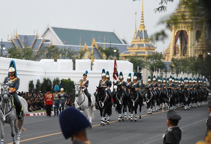 41-9 ประมวลภาพ ริ้วขบวนพระบรมอิสริยยศที่ 6 บรรจุพระบรมราชสรีรางคาร