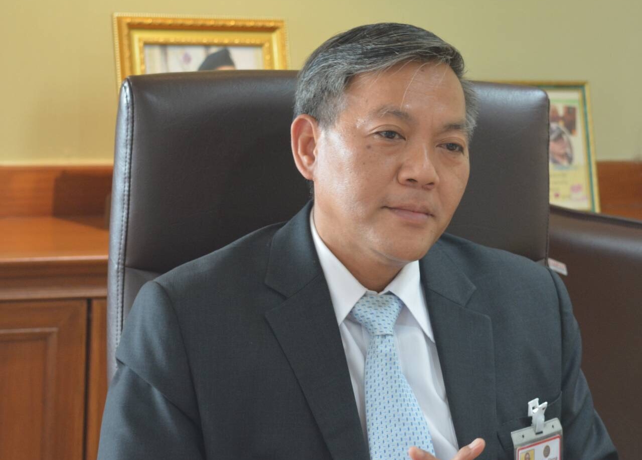 อคส.มอบข้าว 1.35 ตัน ประกอบอาหารเลี้ยงประชาชนในงานพระราชพิธีฯ