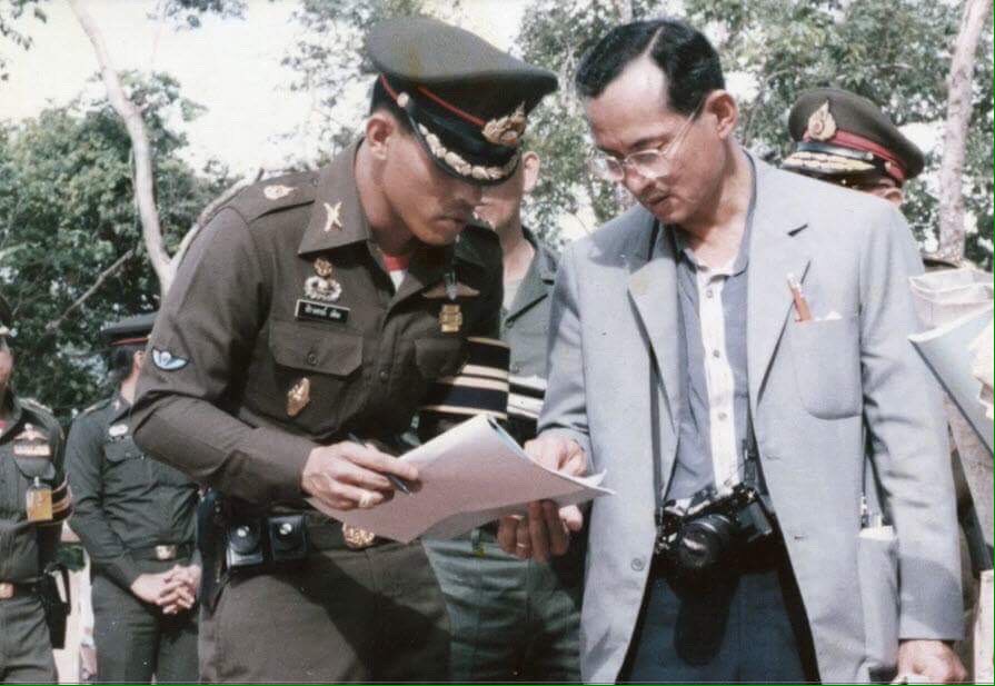 “สมเด็จพระเจ้าอยู่หัว” พระราชทานวีดิทัศน์พระราชกรณียกิจ ร.9 และภาพจิตอาสา