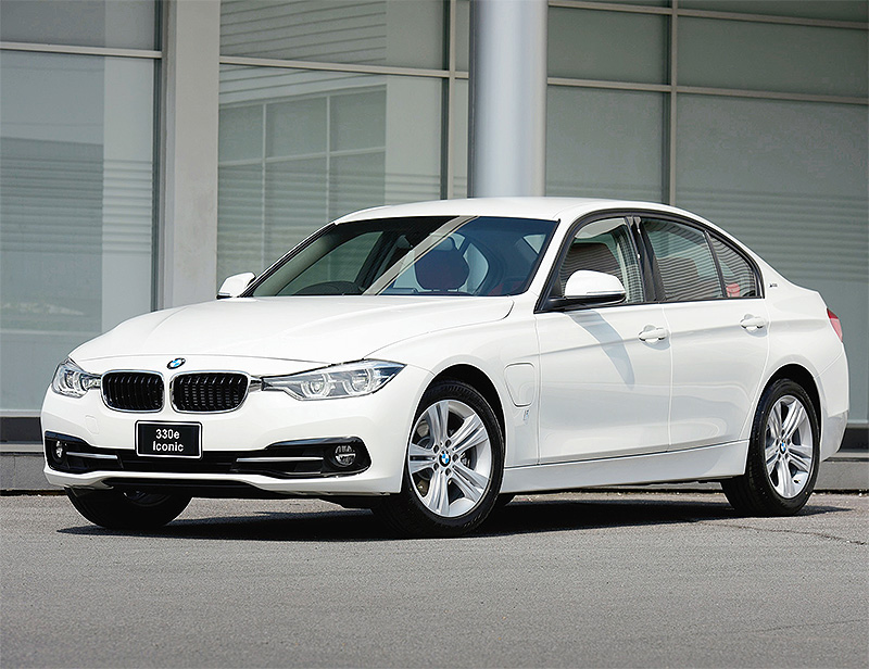330e Iconic 55 กม.ต่อลิตร-