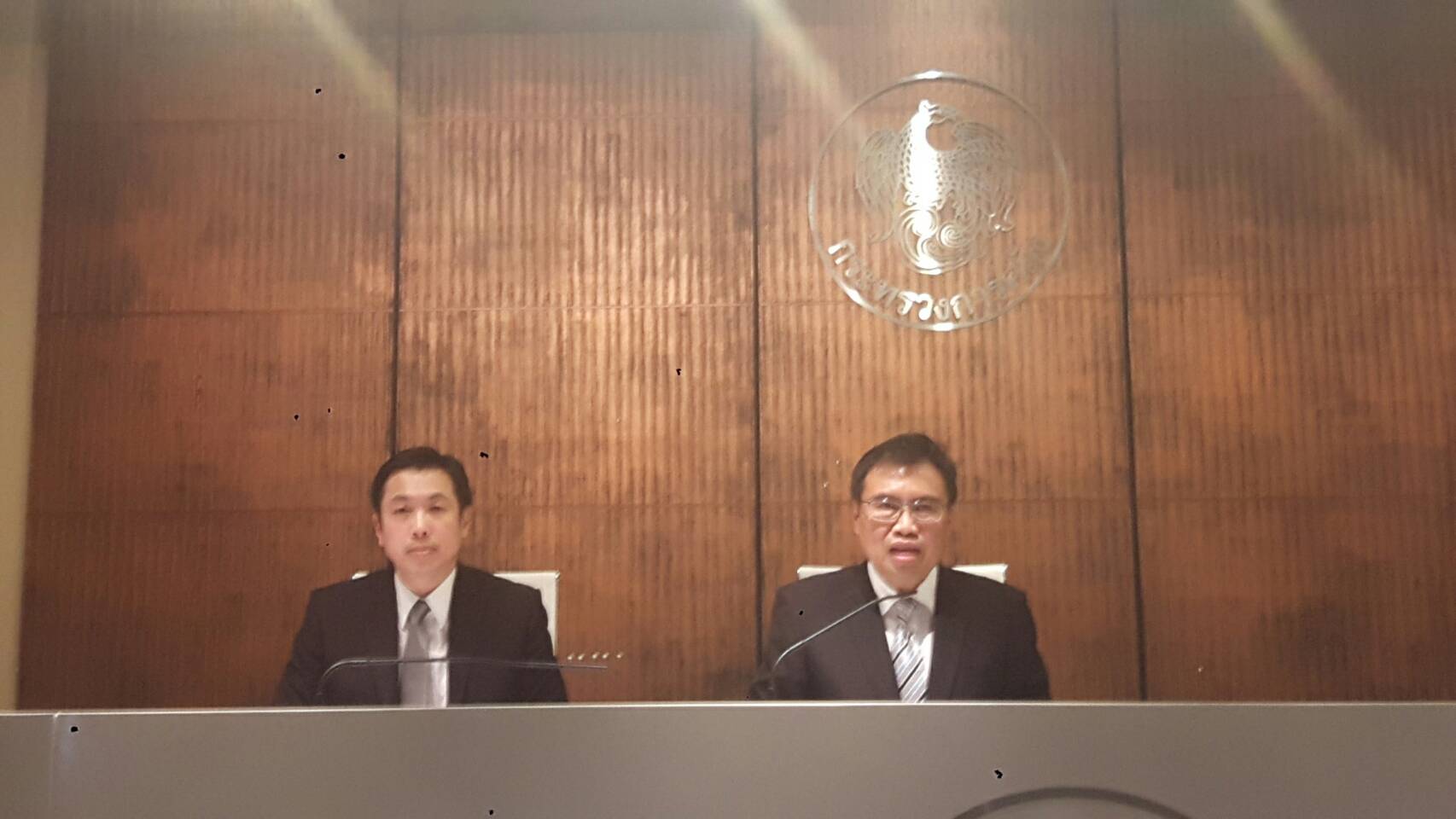 สศค.ชวน”ทำบุญติดจรวด”วอนคนชราไม่จน1ล้านรายสละสิทธิ์รับเบี้ย ชี้ช่วยให้รัฐได้เงินเข้ากองทุนผู้สูงอายุเพิ่ม 8 พันล้าน