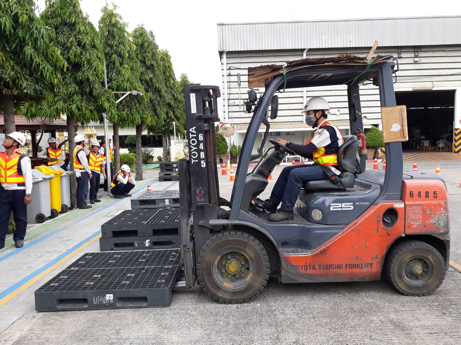 กพร. เผยปี’61 ทุ่มงบให้กู้ 70 ล้าน เสริมทักษะคนทำงานรับไฮเทคโนโลยี
