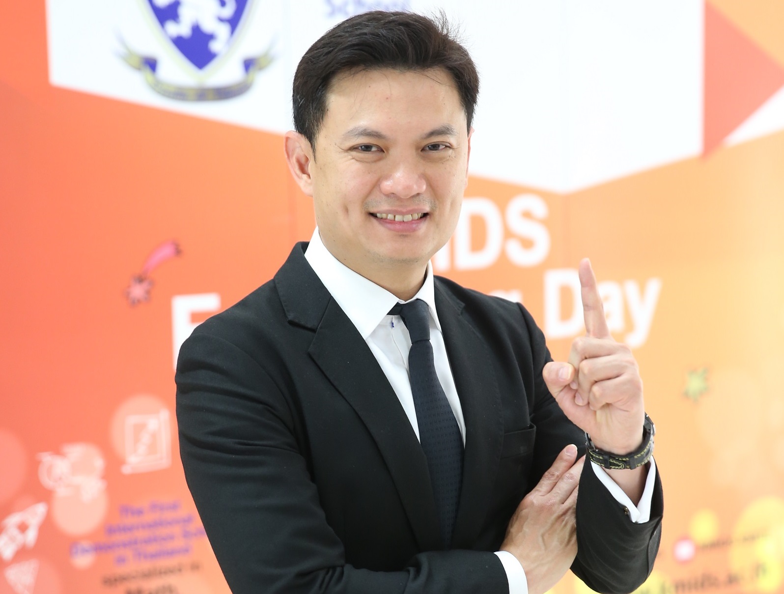 สจล.ขานรับรัฐบาล เดินหน้าจัดตั้ง “CMKL University” เปิดสอนปี’61