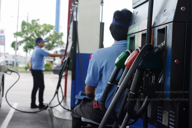 ครม.แจกของขวัญเพียบ! ปีใหม่นี้ เติมปตท. ฟรีข้าวสารครึ่งกิโลฯ เกษตรฯ แจกปัจจัยการผลิต