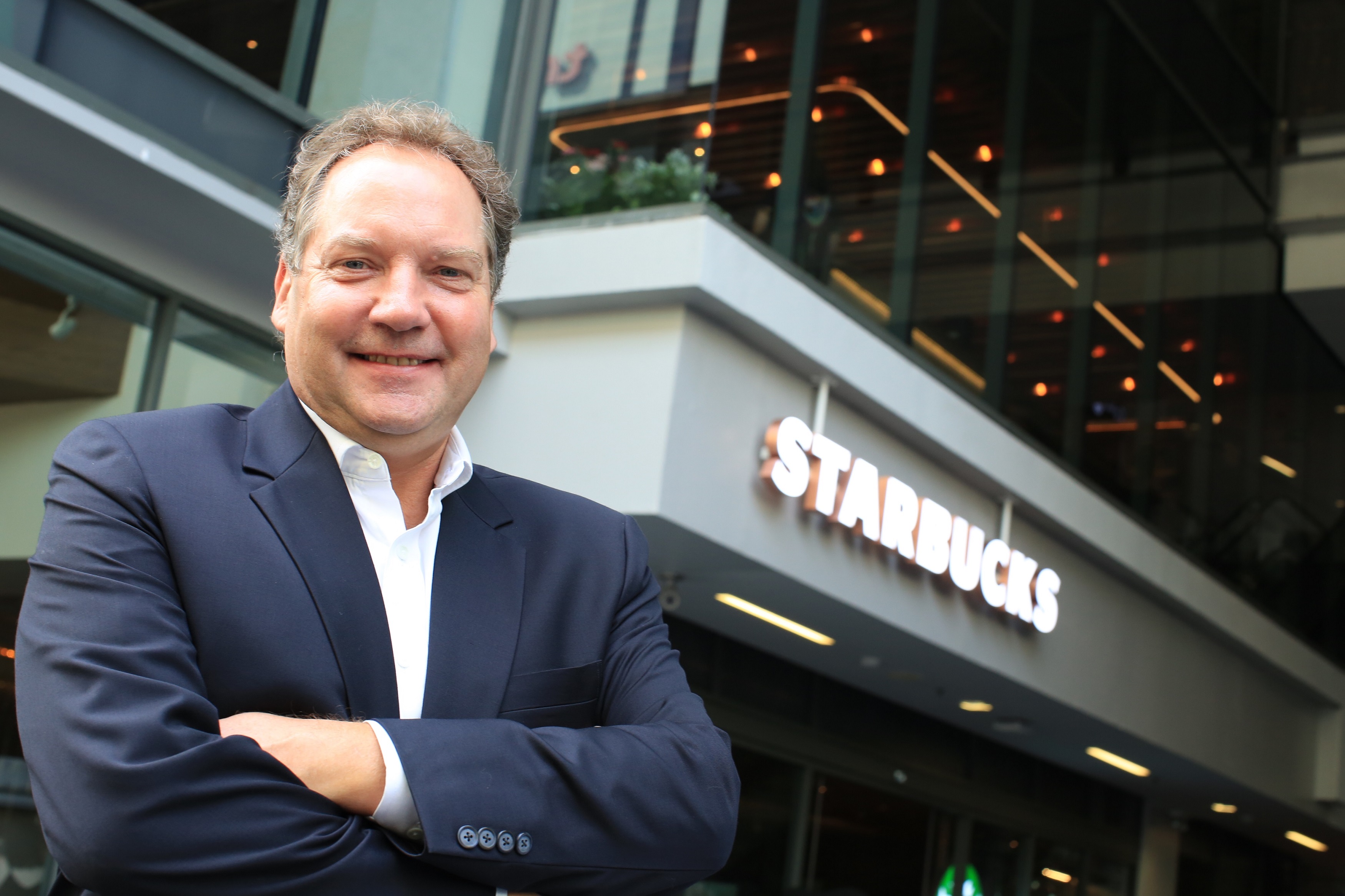 เปิดแล้ว! ร้านแฟลกชิพ “สตาร์บัคส์” ใหญ่ที่สุดในไทย