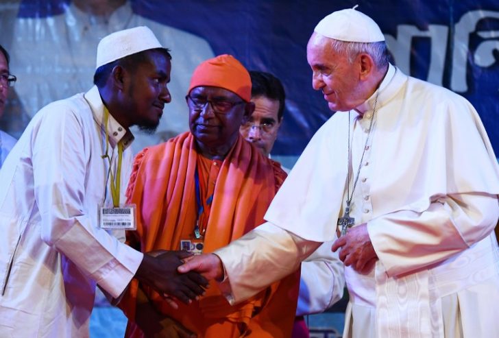 BANGLADESH-VATICAN-RELIGION-POPE