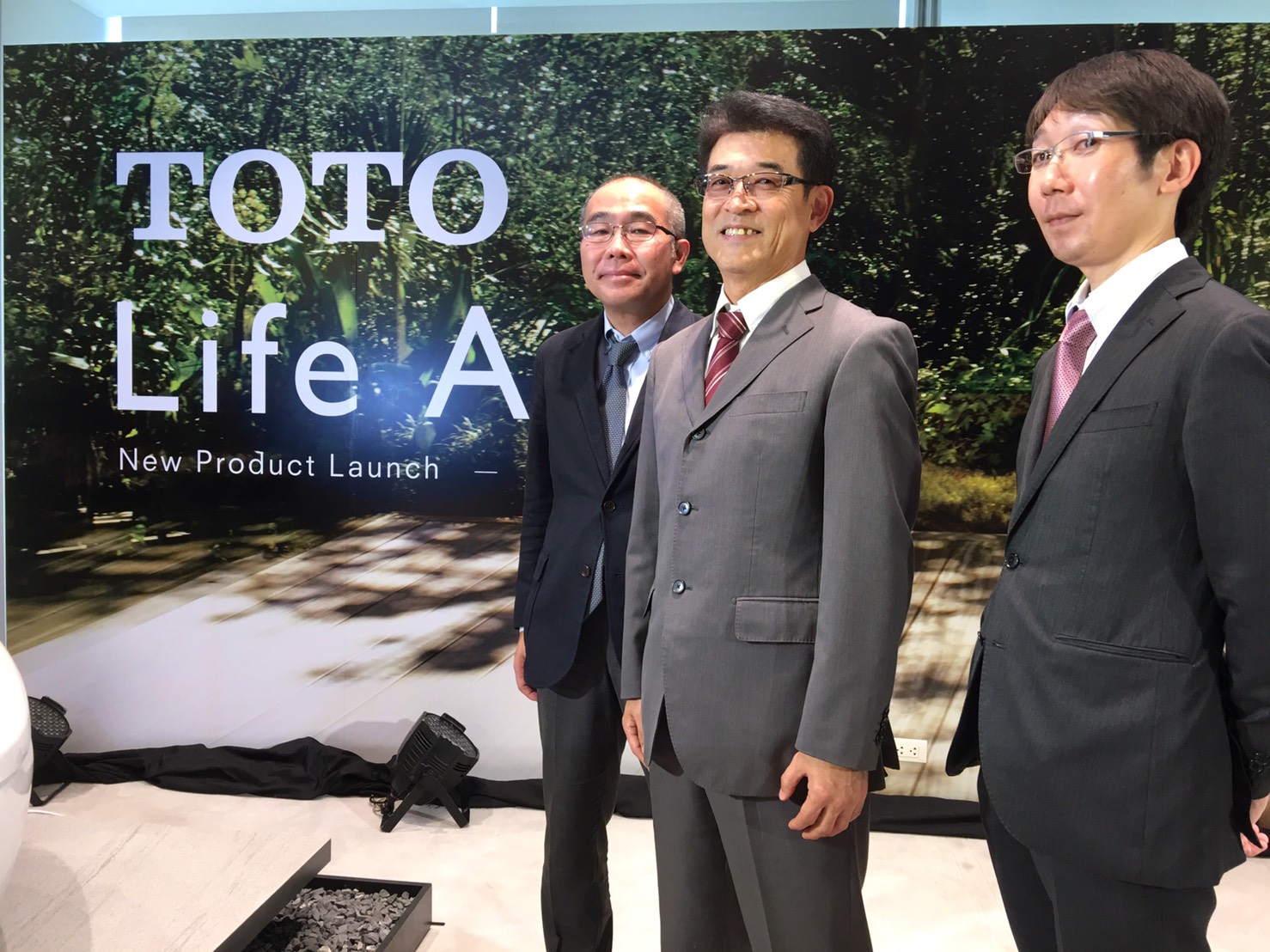 TOTO ทุ่ม 2.8 พันล้านขยายโรงงานใหม่ ส่งอ่าง-ก๊อก-สุขภัณฑ์อัจฉริยะNeorest 3 รุ่น ตั้งเป้าขึ้นท็อป 3 ตลาดไฮเอนด์ปี’62