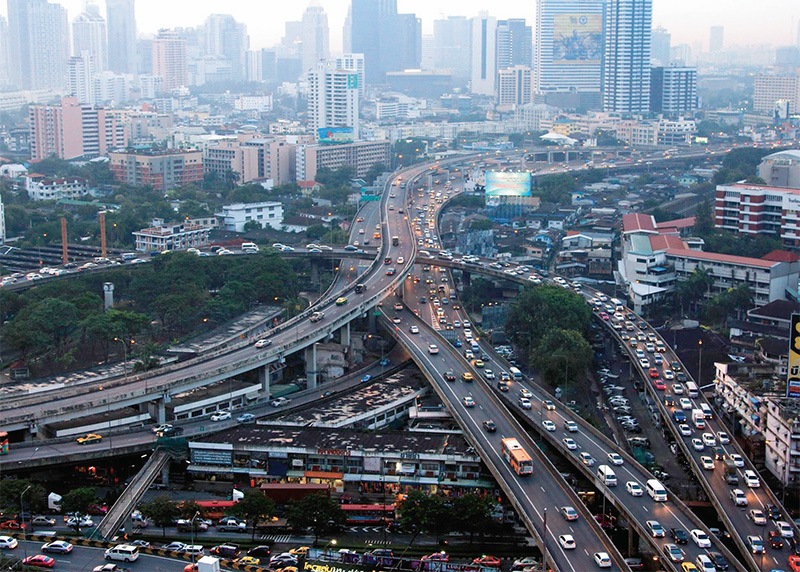 ส่องกรุงเทพมหานคร 2561 ปีแห่งมหกรรมรถติด-ค่าเดินทางพุ่ง