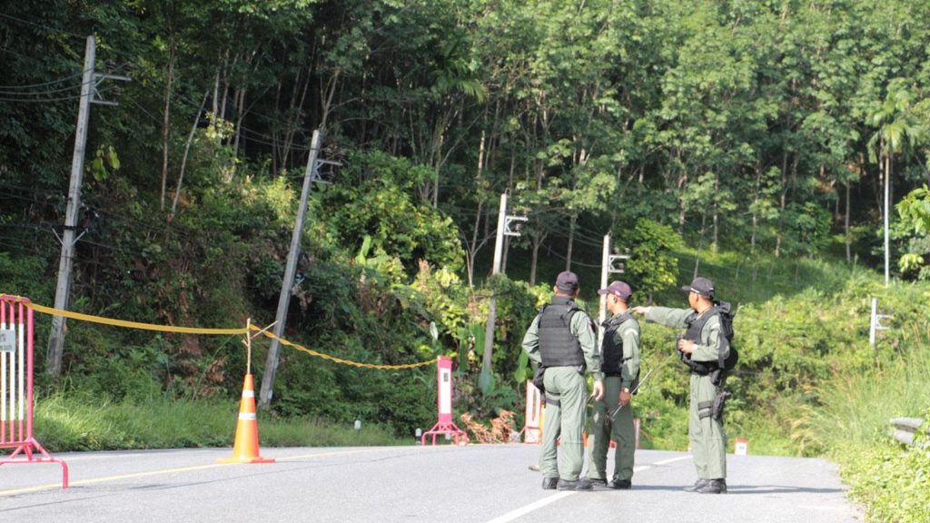 คนร้ายยิงปะทะจุดตรวจสุไหงปาดี ผกก.เบตง สั่งจนท.ตรวจเข้ม หลังเหตุระเบิดเสาไฟฟ้า