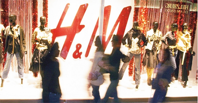 ดิ่งแบบไม่คาดคิด! H&M เผยกำไรลดลงร้อยละ 34% เหตุร้านค้าดึงดูดผู้ซื้อน้อยลง