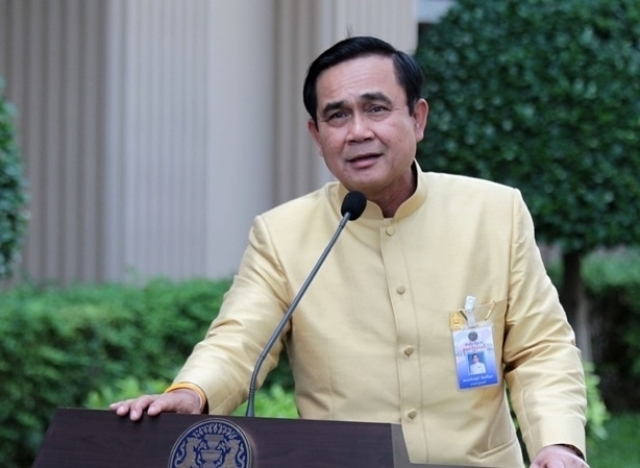 “ประยุทธ์” ตอกกลับ “หม่อมอุ๋ย” บอกสมัยยังดำรงตำแหน่งก็แก้ไขราคาสินค้าเกษตรไม่ได้ ขอคำแนะนำ”ผู้เชี่ยวชาญ”ควรเป็นใคร