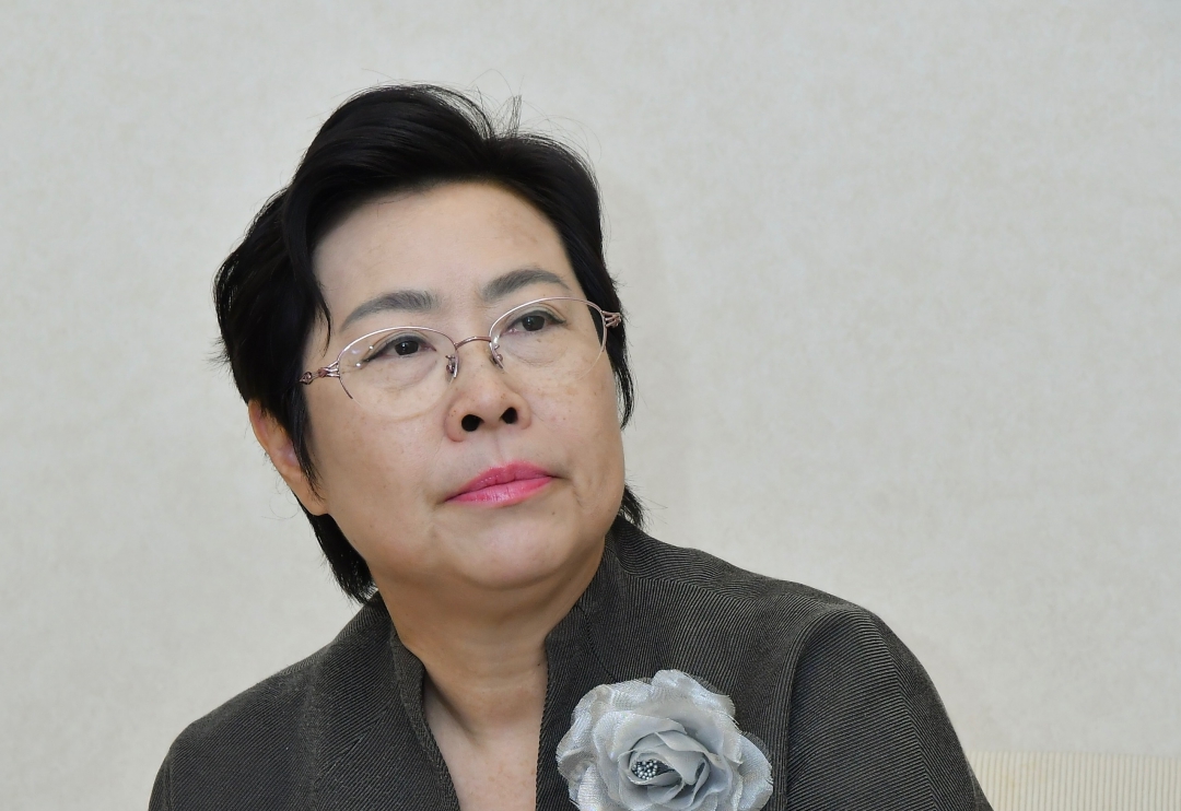บิ๊กดาต้า-ไซเบอร์ซีเคียวริตี้ งานร้อนดีอี ปลัด “อัจฉรินทร์”