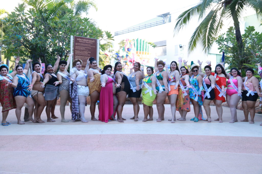 โคราชจัดประกวด “ธิดาช้างเมืองย่า” พา 40 สาวอวบอั๋น เดินแฟชั่นโชว์ประชันความงาม