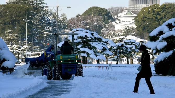 หนาวต่อเนื่อง! โตเกียวอุณหภูมิต่ำสุดในรอบ 48 ปี อุตุฯญี่ปุ่นชี้ เย็นไปจนถึงปลายสัปดาห์ หนาวต่อเนื่อง! โตเกียวอุณหภูมิต่ำสุดในรอบ 48 ปี อุตุฯญี่ปุ่นชี้ เย็นไปจนถึงปลายสัปดาห์