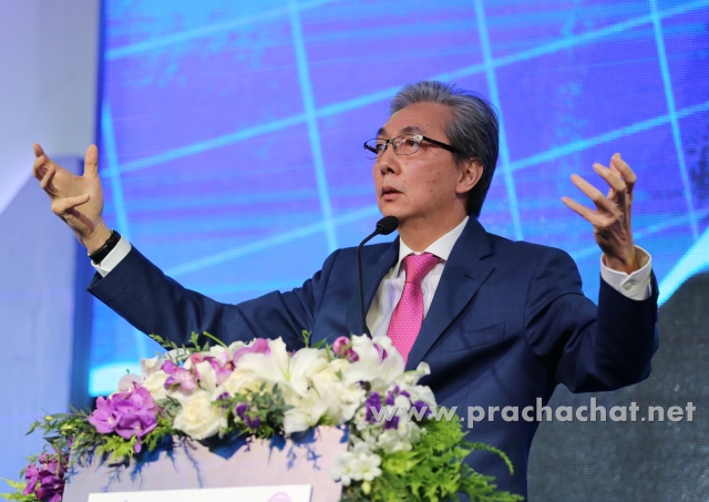“สมคิด” ชี้เศรษฐกิจไทยปีนี้โตดีแน่ ชูขับเคลื่อนเศรษฐกิจ “ดูโอแทร็ก”