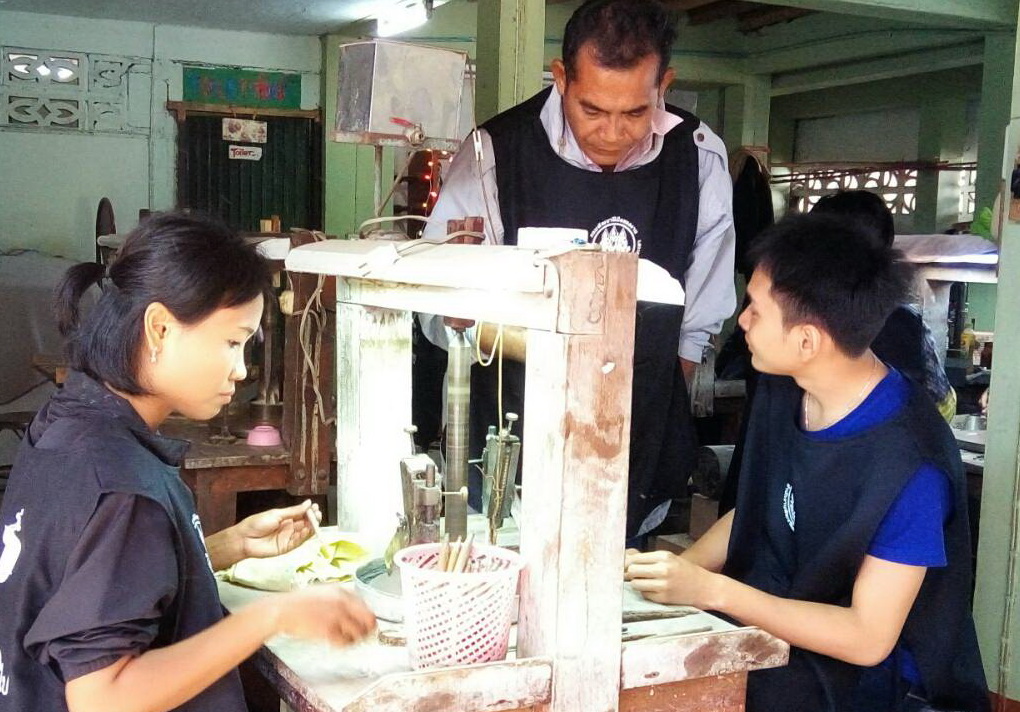กพร.รับลูกครม. พัฒนาช่างกลุ่มอัญมณี เพิ่มโอกาสให้มีงาน-สร้างรายได้