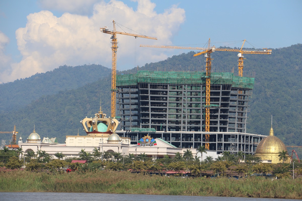 คาสิโนฝั่งลาวยังคึกคักผุดตึก 17 ชั้นรับเซียนพนัน ไม่หวั่นมะกันขึ้นบัญชีแหล่งฟอกอาชญากรรม