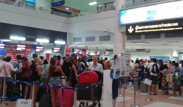 “ท่าอากาศยานภูเก็ต” เปิดให้บริการประตูทางออกขึ้นเครื่องเพิ่มเติม ณ อาคารผู้โดยสารภายในประเทศ