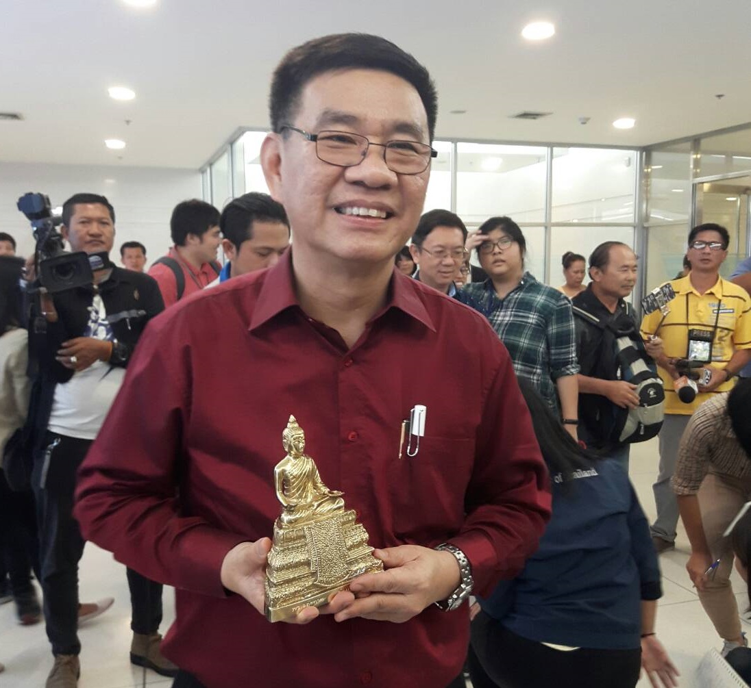 “สมชัย” อำลา กกต.พร้อมให้อภัยทุกฝ่าย เล็งจ้อผ่านเฟซบุ๊กไลฟ์ พร้อมบอกรัก “บิ๊กตู่” ทิ้งทวน